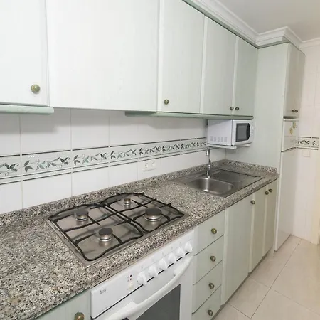 Topaz With Sea Views On The Beachfront In Calpe *